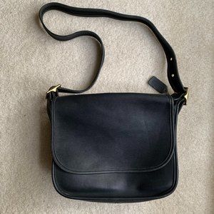 Vintage Coach Patricia Flap Crossbody Bag  Creed 9951